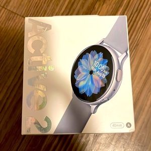 Selling a Samsung Active 2 watch.